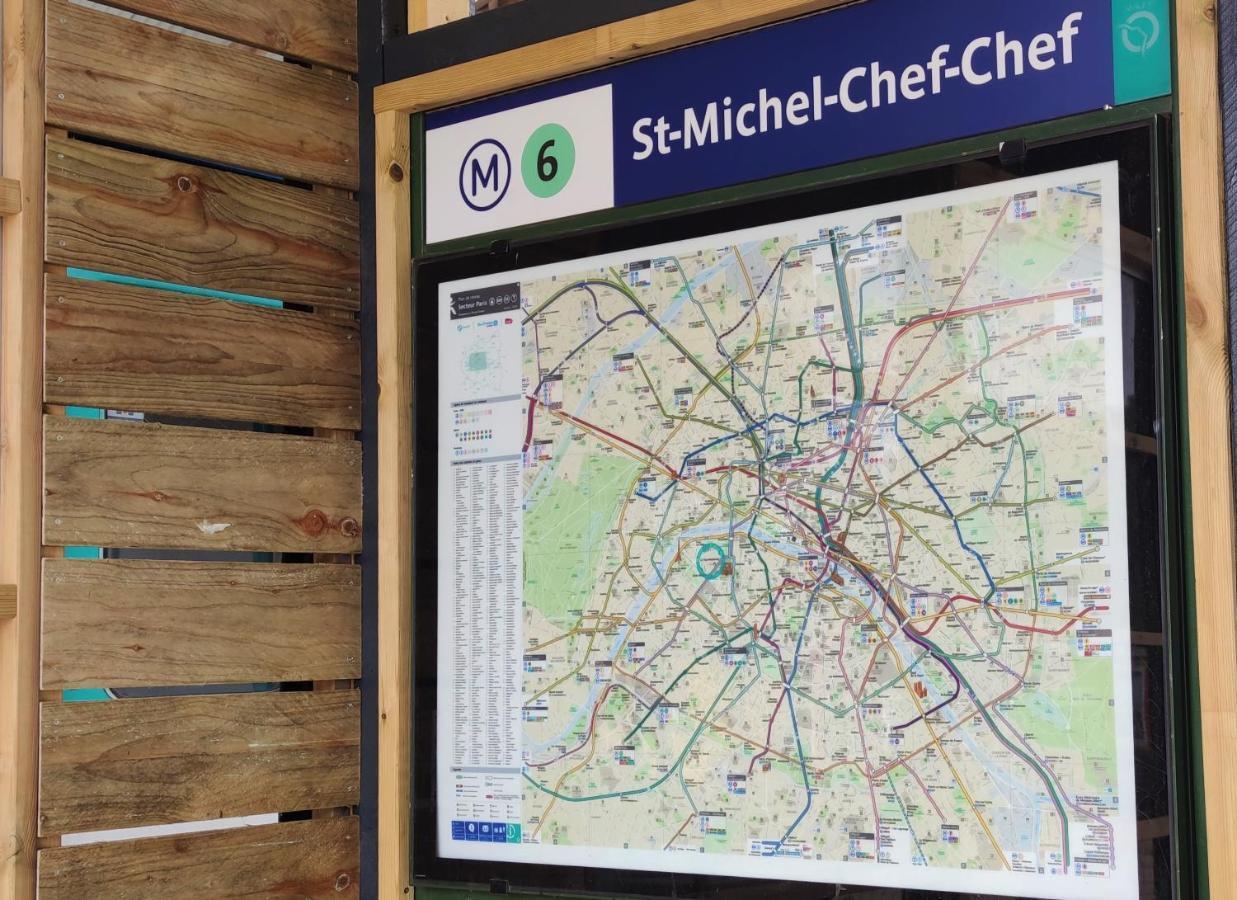 Camping Insolite Le Haut Village Saint-Michel-Chef-Chef Eksteriør billede