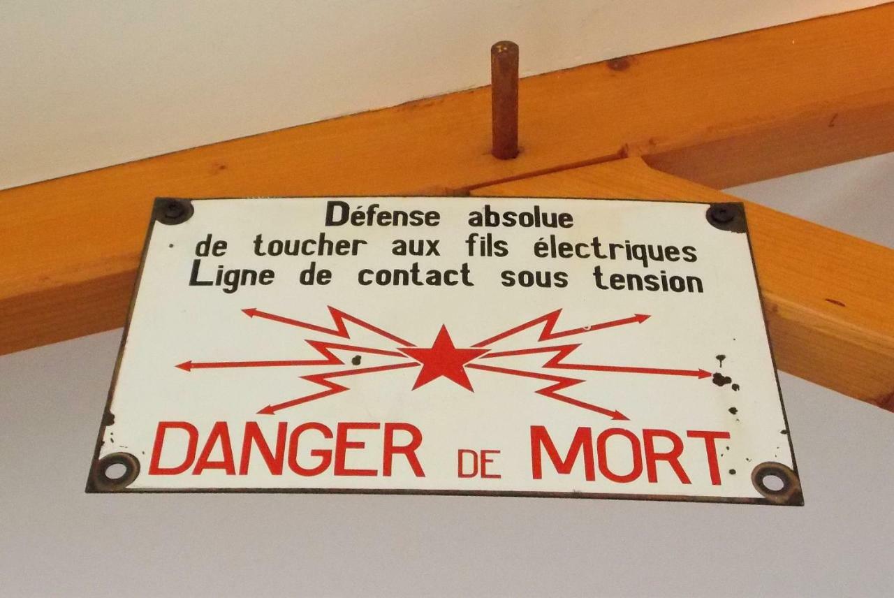 Camping Insolite Le Haut Village Saint-Michel-Chef-Chef Eksteriør billede