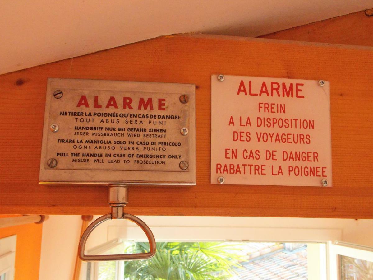 Camping Insolite Le Haut Village Saint-Michel-Chef-Chef Eksteriør billede