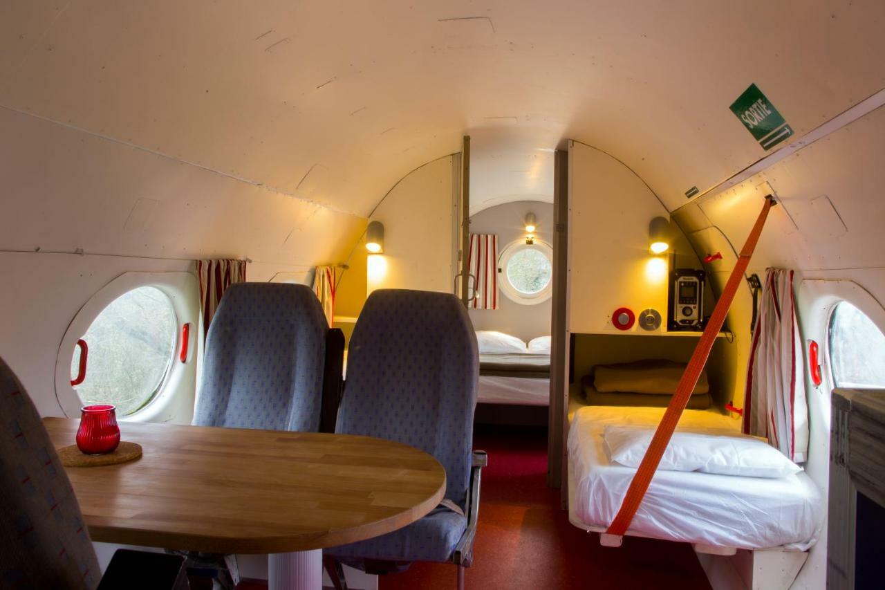 Camping Insolite Le Haut Village Saint-Michel-Chef-Chef Eksteriør billede